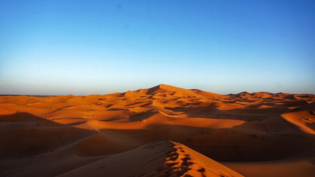 sunset camel tour in erg chebbi